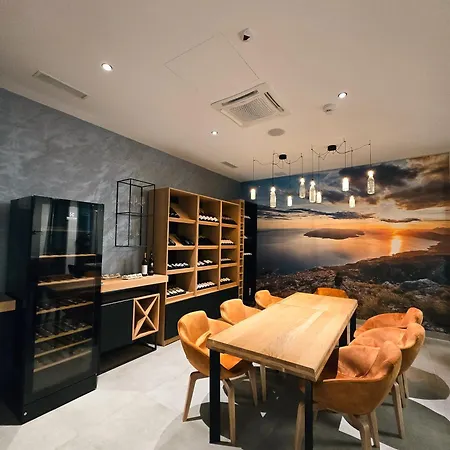 Boutique Mirjam 4* Μακάρσκα