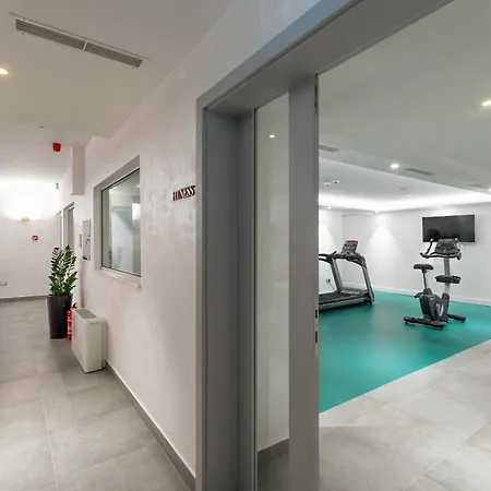Boutique Mirjam Hotell 4*