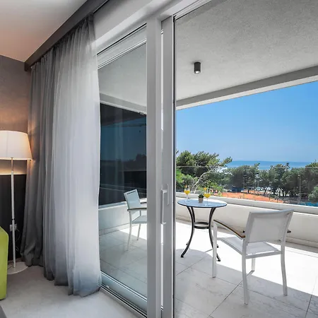 Hotel Boutique Mirjam 4*