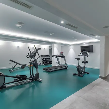 Hotell Boutique Mirjam 4*