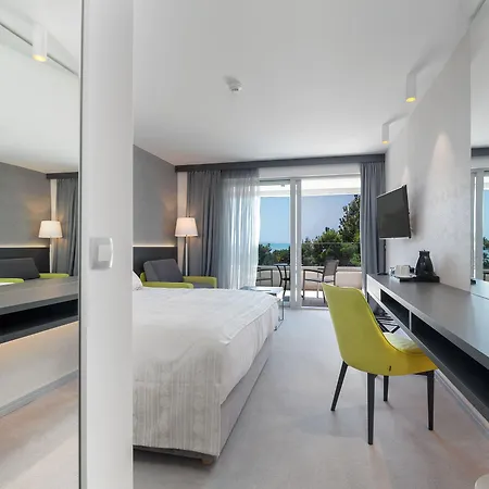 Hotell Boutique Mirjam 4*
