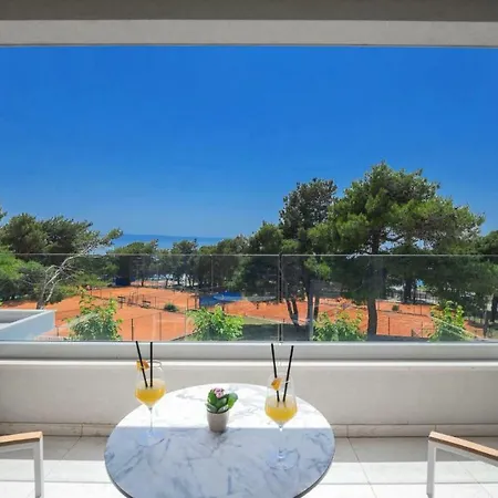 Boutique Mirjam Hotell 4*